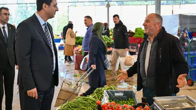Pazar tezgahında ekonomi mesaisi: Vali Kartal'dan yerel üretime tam destek