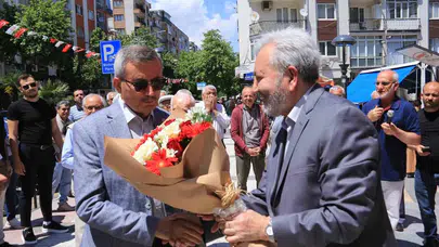 Manisa'da gönüllere dokunan hizmet: Yarhasanlar Camii'nde engeller asansörle kalktı