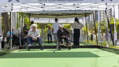 Mersin’de engeller sporla aşıldı: Bocce sahasında kıyasıya rekabet