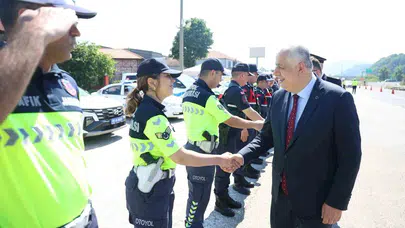 Düzce’de bayram yoğunluğu: Yollar 644 bin araca ev sahipliği yaptı