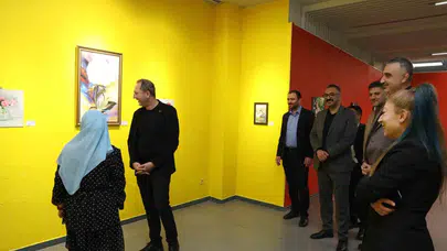 Kayseri’de sanat rüzgârı: Bir kursiyerin hayalleri 52 esere dönüştü