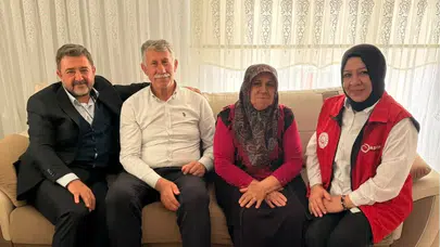 Vefa dolu ziyaret: Şehit emanetleri yalnız bırakılmadı