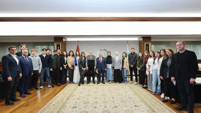 Kayseri’nin gönül elçileri Başkan Büyükkılıç ile buluştu: Kültür başkentinde gençlik rüzgarı