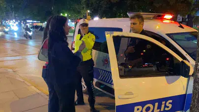 İnsanlık ölmemiş dedirten hareket: ATM'de bulduğu serveti bir an bile düşünmeden polise götürdü