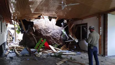 Osmancık’ta korku dolu anlar: Kepçeli Kayası yerle bir oldu
