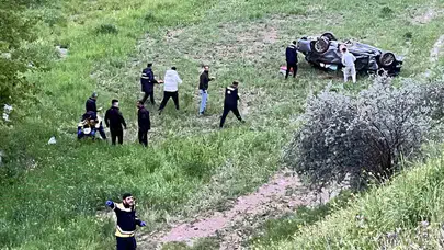 Adıyaman yolunda korku dolu anlar: Kontrolden çıkan araç tarlaya devrildi