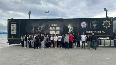 Kuşadası’nda Narkotır seferberliği: Gençler uyuşturucuya karşı bilgilendirildi
