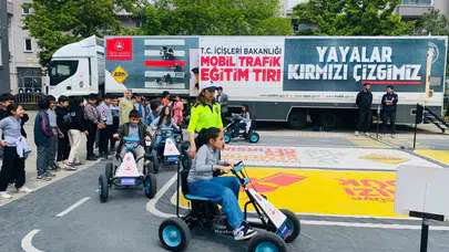 Oltu’da miniklerin trafik karnesi: Hem eğlendiler hem öğrendiler