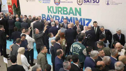Sakarya’da bayram coşkusu: Protokol ve halk aynı sofrada buluştu