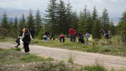 Doğa için el ele verdiler: Niğde’de ormanlar temizlendi, yangın riskine karşı uyarı yapıldı