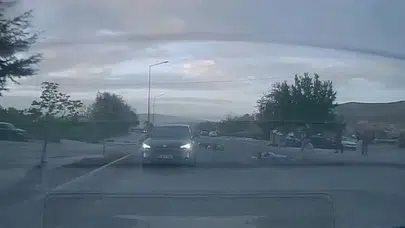Ölümle burun buruna geldi: Motosiklet kazasında saniyelerle kurtuluş