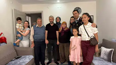 Manisa'da bayram coşkusu evlere taşındı: Devletin şefkat eli şehit ve gazi ailelerinin yanında