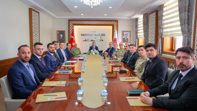 Bayburt’ta bayram mesaisi: Huzurlu bir tatil için tüm önlemler masaya yatırıldı