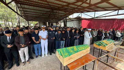 Mersin’i yasa boğan acı veda: Minik Azra ve Ömer Selim yan yana toprağa verildi