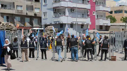 Cizre’de 1 Mayıs coşkusu: Emekçiler taleplerini halaylarla haykırdı