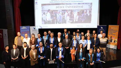 Düzce Üniversitesi’nde nostalji rüzgarı: Mezunlar kampüs günlerini andı