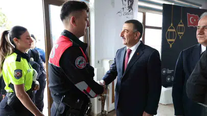 Zonguldak’ta bayram coşkusu: Vali Hacıbektaşoğlu’ndan kritik trafik uyarısı