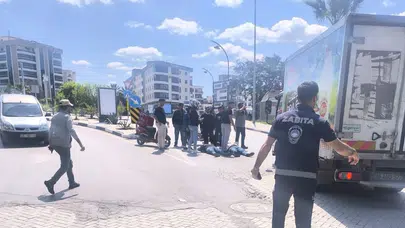 Turgutlu’da kaza anı: Zabıta ekipleri saniyelerle yarıştı
