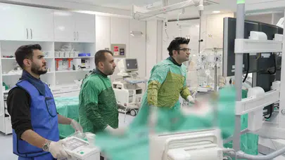 Bıçak altına yatmadan sağlığına kavuştular: Malatya’da tıp dünyasını heyecanlandıran operasyon