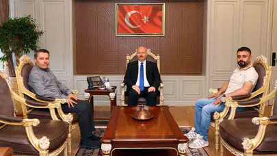 Adıyaman’ın yeni valisi mesaisine hızlı başladı: Basın dünyasından ilk "hayırlı olsun" ziyareti