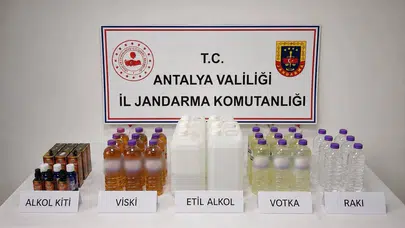 Konyaaltı’nda sahte içki baskını: Evini imalathaneye çevirmiş