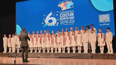 Muğla’nın minik yıldızları Çanakkale’de devleşti: Sahneden iki ödülle döndüler