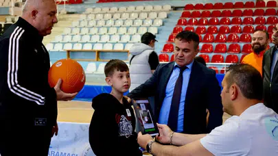 Geleceğin şampiyonları Bilecik’te keşfediliyor: İl Müdürü Demir genç yetenekleri bizzat inceledi