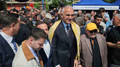 Bakan Ersoy Aydın’da sahneye çıktı: İsabeyli’nin bereketi festivalle dünyaya açılıyor