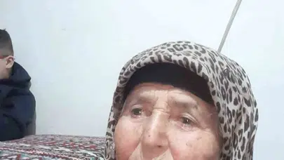 Tarladaki öğle molası kabusa döndü: İş makinesinin altında kalan kadın hayatını kaybetti