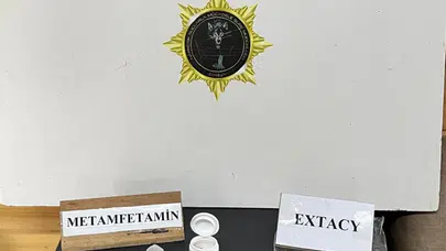 Samsun'da zehir tacirlerine şafak baskını: 9 gözaltı