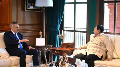Jakarta'da kritik zirve: Bakan Fidan'dan Endonezya'ya stratejik ziyaret
