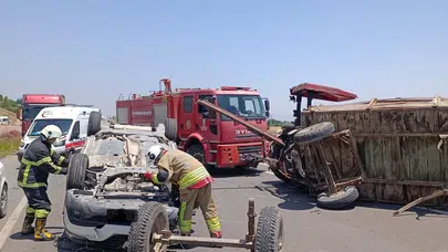 Kırıkhan yolunda can pazarı: Traktörle çarpışan otomobil hurdaya döndü