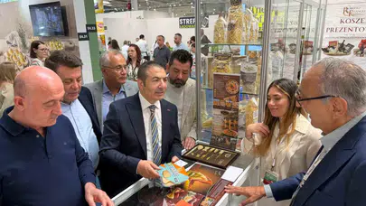 Denizli’nin lezzet rotası Avrupa’ya uzandı: 30 firma Polonya’da dev buluşmada