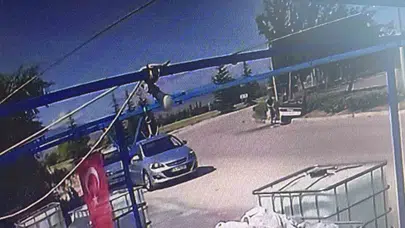 Eskişehir’de korkutan kaza: Kontrolden çıkan otomobil taklalar atarak durabildi