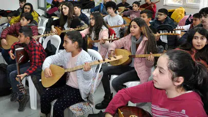 Erzincanlı gençler için yaz fırsatı: Sanat ve beceri kurslarında kayıt dönemi başlıyor