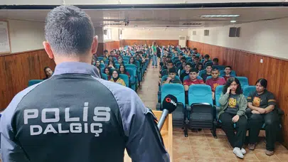 Adana’da acı tablo: Dalgıç polisler bu kez sınıflara girdi, öğrencilere "sudan uzak durun" çağrısı yaptı