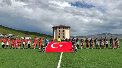 Tekman’da şampiyonluk coşkusu: Sahada dostluk kazandı