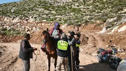 Dağın zirvesinde ölümle burun buruna: Süt sağarken gelen kriz hayatını değiştirdi