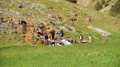 Doğanın mucizesi Göksun'da: Kayaların arasından çıkan buz gibi suyun sırrı çözüldü