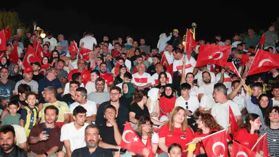 Darıca’da Milli Heyecan: 24 Yıllık Hasret Dev Ekranda Son Buluyor