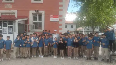 Şuhut’ta gençlerin manevi rotası: Cami atmosferinde değerler eğitimi buluşması