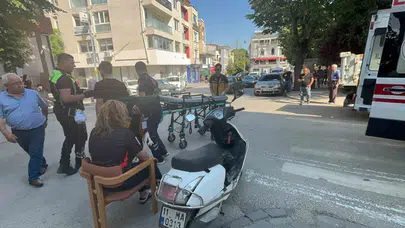 Bilecik’te yürekleri ısıtan anlar: Kaza yerinde esnafın şefkatli dokunuşu