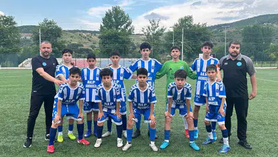 Bilecik'te şampiyonluk düğümü çözülüyor: U13'lerde nefesler tutuldu
