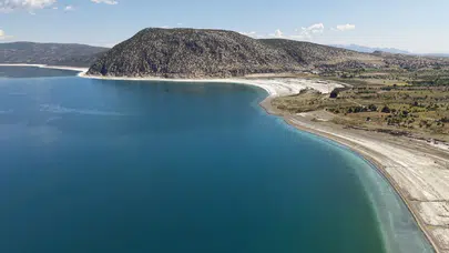 Türkiye’nin Mars’ı ziyaretçilerini bekliyor: Salda Gölü’nde yaz mesaisi başladı