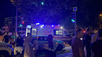 Bursa'da dehşet anları: Sözlü tartışma bıçaklı kavgaya dönüştü, bir kişi ölümle pençeleşiyor
