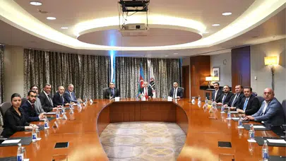 Kars ve Bakü hattında hukuk köprüsü: İki ülkenin avukatları güçlerini birleştiriyor