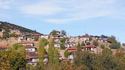 Denizli’nin saklı cenneti keşfedilmeyi bekliyor: Çam ormanlarının arasındaki köy turizmin yeni rotası oluyor