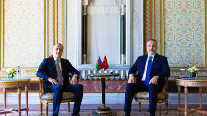 İstanbul'da kritik zirve: Hakan Fidan ve Ceyhun Bayramov bölgesel gündemi masaya yatırdı