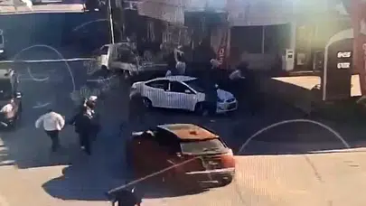 Trafikte "Önüne bak" kavgası kanlı bitti: 6 saldırgan demir parmaklıklar ardında
