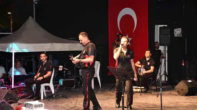 Aliağa’da infaz koruma personeli için unutulmaz gün: İlk kez kutlanan özel güne sanat damga vurdu
